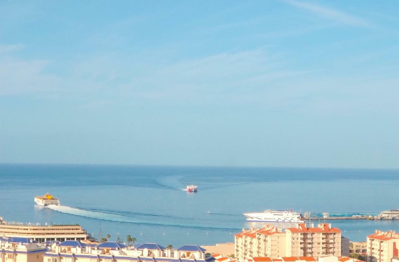 Seaview Port Royal, Los Cristianos, Heated Pool, Wifi 洛斯克里斯蒂亚诺斯 外观 照片